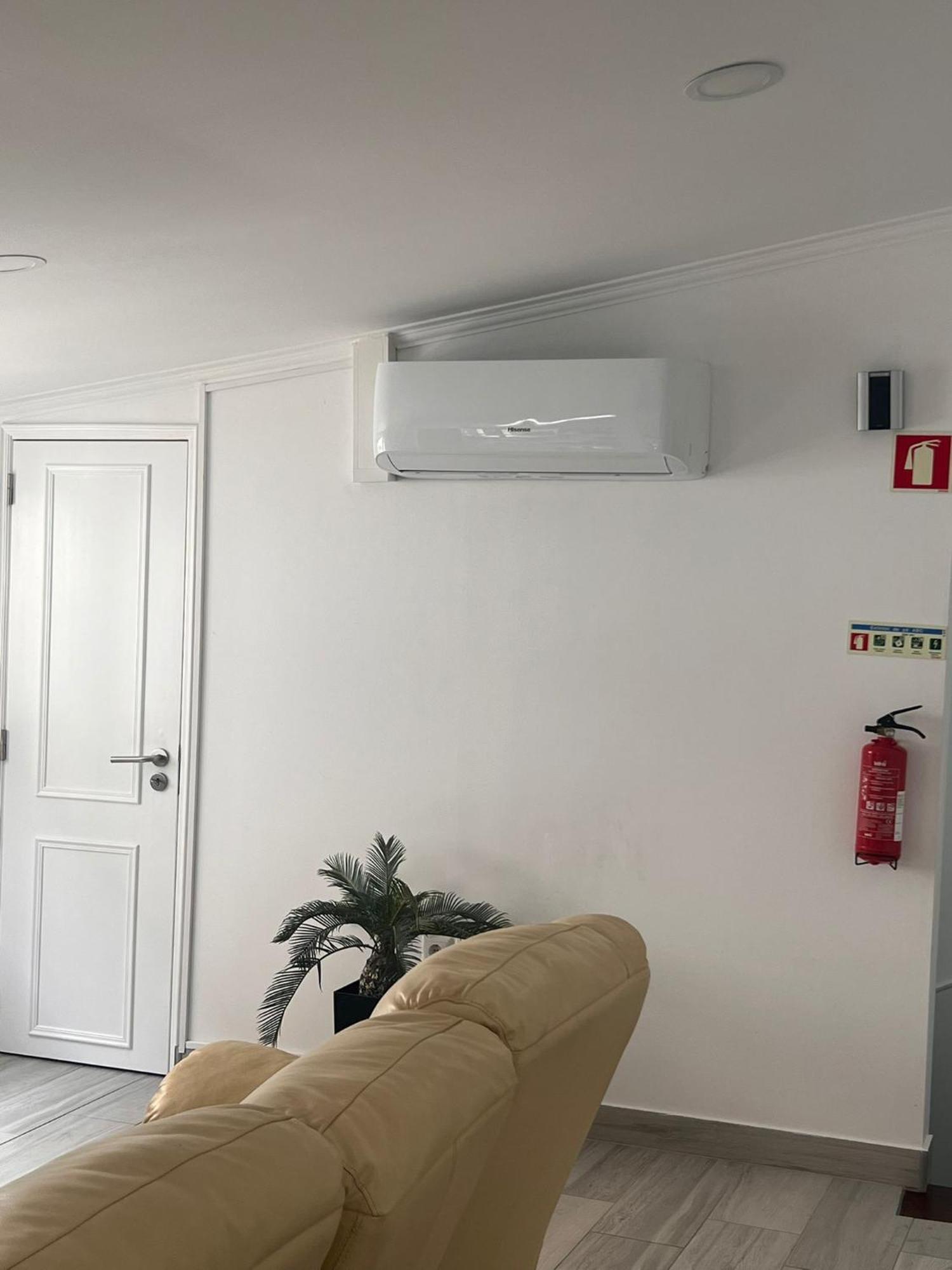 Flipflops Apartment Nazare Bagian luar foto