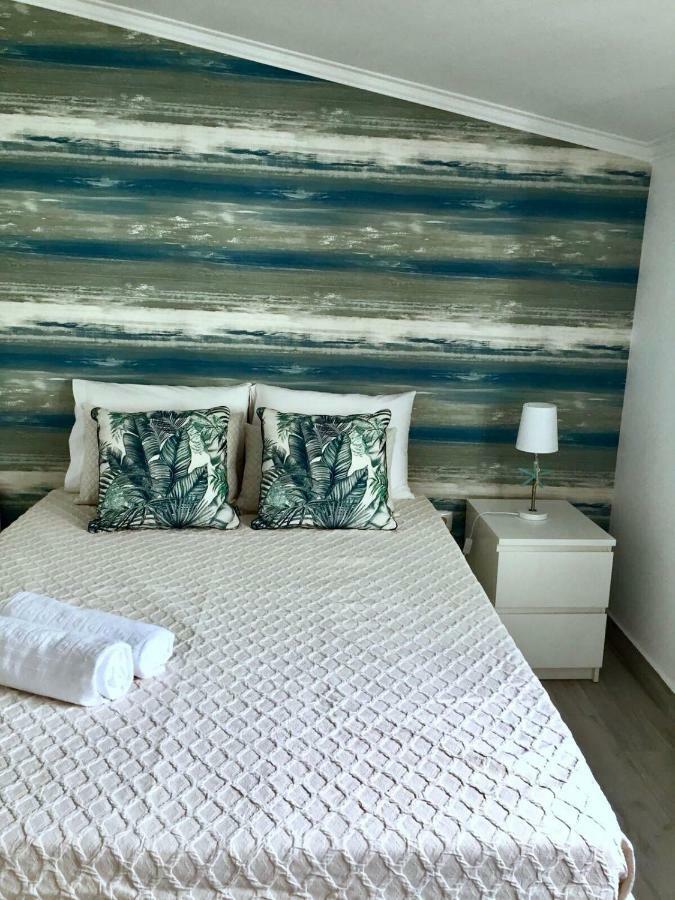 Flipflops Apartment Nazare Bagian luar foto