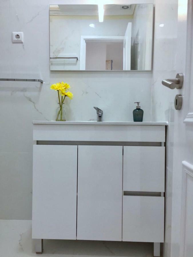 Flipflops Apartment Nazare Bagian luar foto